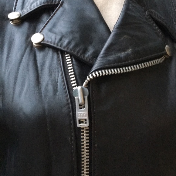 Leather jacket - Picture 3 of 15